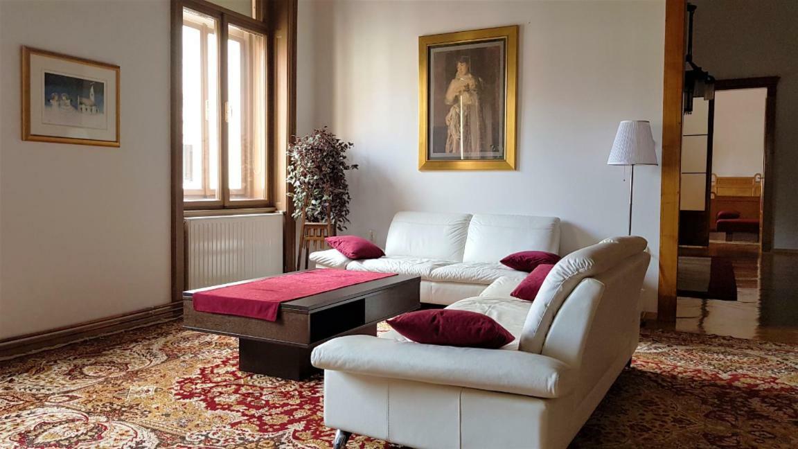 Luxury Apartment In The Heart Of فاغاشدين المظهر الخارجي الصورة