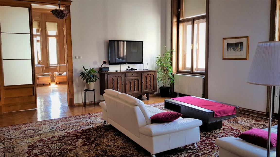 Luxury Apartment In The Heart Of فاغاشدين المظهر الخارجي الصورة